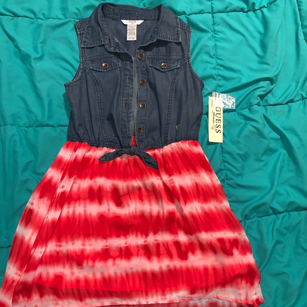 Beautiful, brand new Guess dress